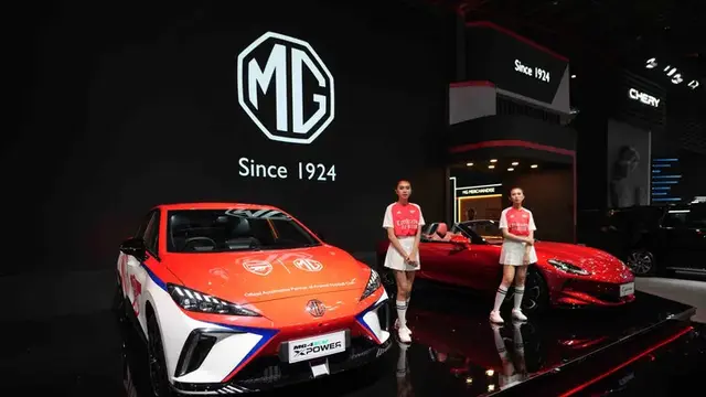 purerossi.com, Jakarta - MG Motor Indonesia meramaikan ajang Indonesia International Motor Show atau IIMS 2025 dengan membawa lini mobilnya yang lengkap. Pameran otomotif bergengsi ini berlangsung pada 13 hingga 23 Februari 2025 di JIEXPO, Kemayoran, Jakarta.