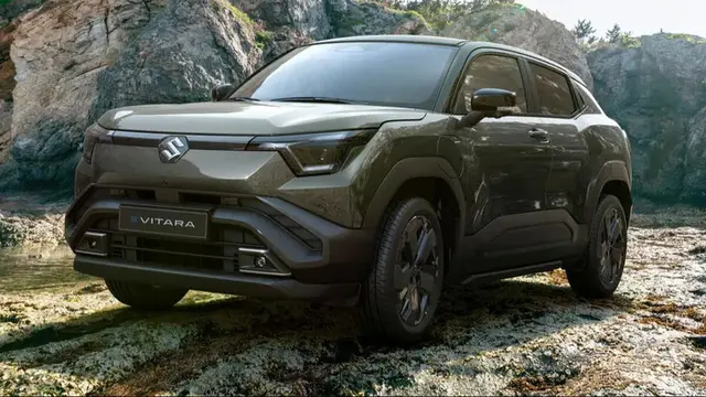 purerossi.com, Jakarta - Maruti Suzuki siap memulai produksi mobil listrik pertamanya, Suzuki eVitara dengan unit pertama dijadwalkan meluncur pada 26 Agustus 2025. Perakitan model ramah lingkungan dari pabrik berlambang 'S' ini dilakukan di India, dan memposisikan negara tersebut sebagai pusat global utama untuk produksi kendaraan listrik.